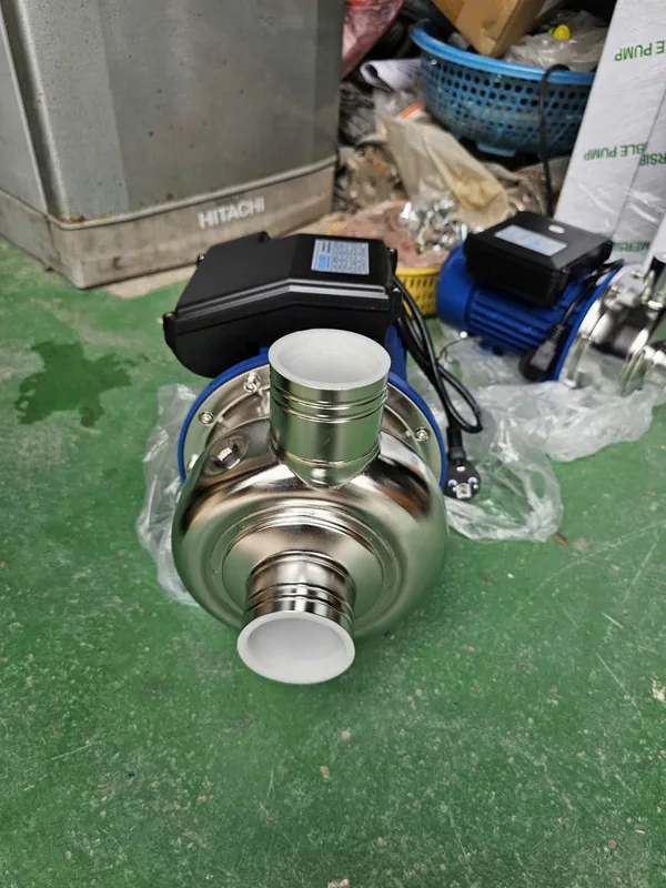 Bơm ly tâm trục ngang lắp trên bệ